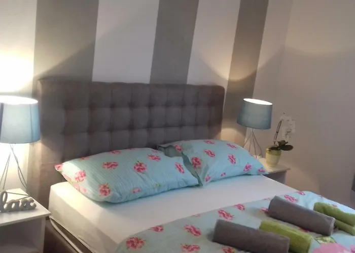 Luxury Apartment Kala 2