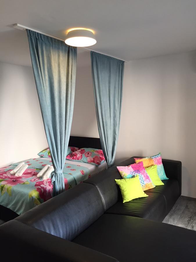 Luxury Kala 2 *