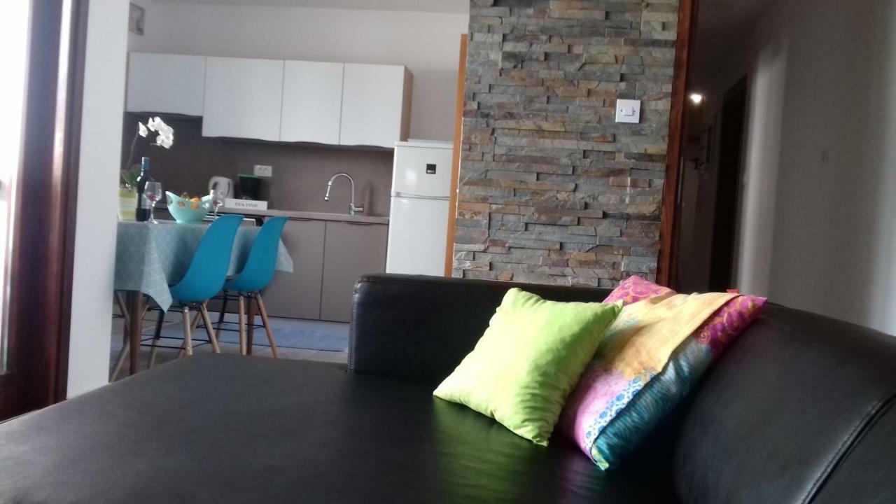 Luxury Kala 2 Apartment *